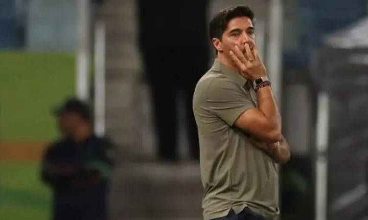 Abel Ferreira reencontra o clássico e encara seu 11º técnico do Corinthians