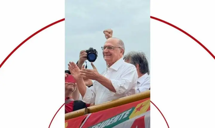 Em São Carlos, Alckmin comenta exigências de Flávio Bolsonaro