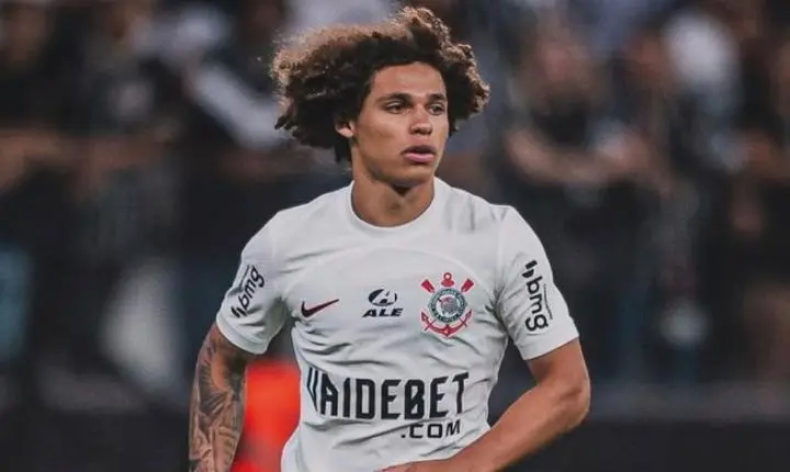Guilherme Biro relembra salários atrasados no Corinthians e apoio de Luxa