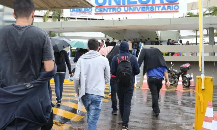 Fies: prazo final para inscrições do segundo semestre é 17 de julho