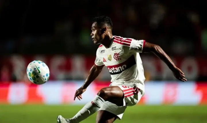 Flamengo enfrenta o Santos com alerta ligado para pendurados no Brasileirão