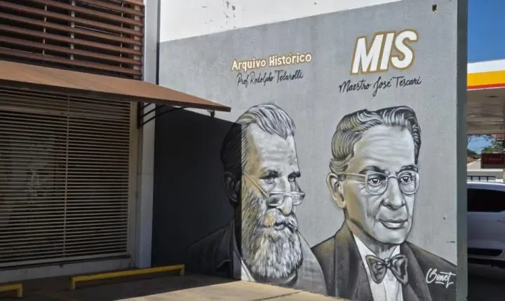 Funcionários de museus e arquivos municipais de Araraquara participam de treinamento, alterando o atendimento ao público