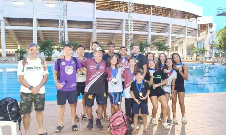 Fundesport fatura 63 medalhas em torneio regional de natação em Araraquara