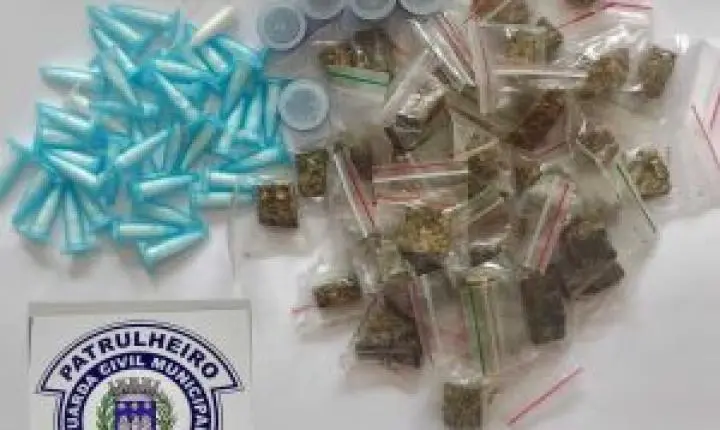 Guarda municipal apreende drogas em Ibaté após fuga de suspeitos