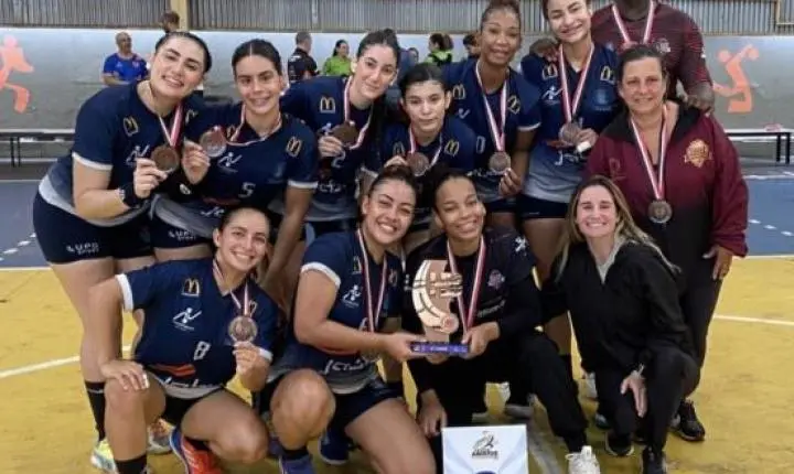 Handebol feminino de Araraquara fatura bronze nos Jogos Abertos do Interior