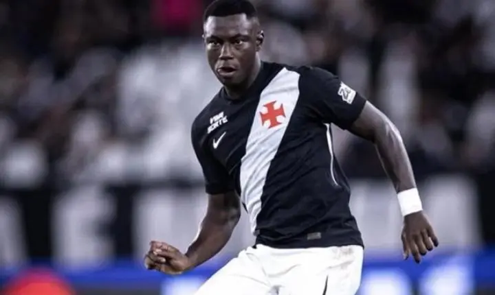 Hinestroza lamenta eliminação do Vasco na Copa Sul-Americana diante do Boca Juniors