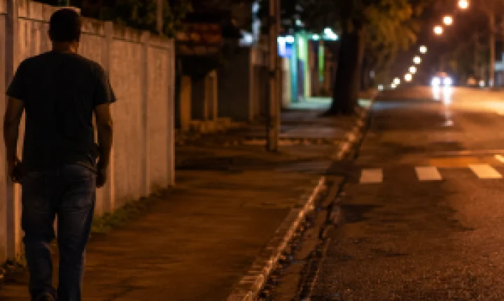 Homem sofre roubo em São Carlos por trio após baile de forró no Jardim Presidente Collor