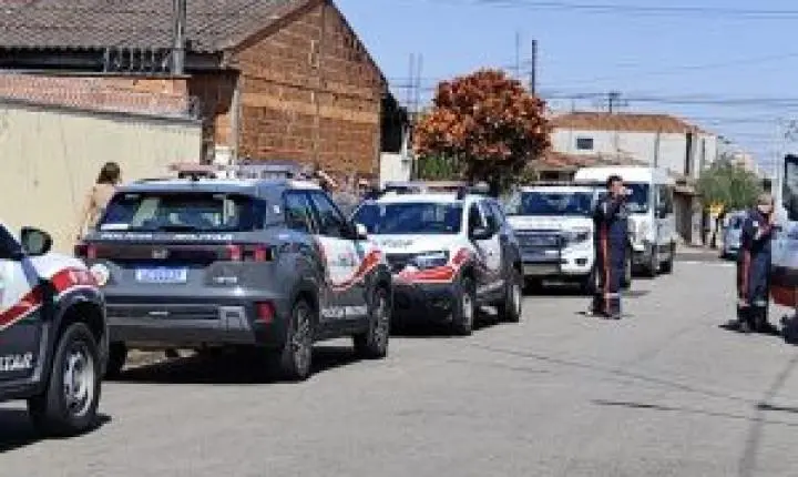 Polícia investiga morte suspeita em São Carlos após corpo ser achado