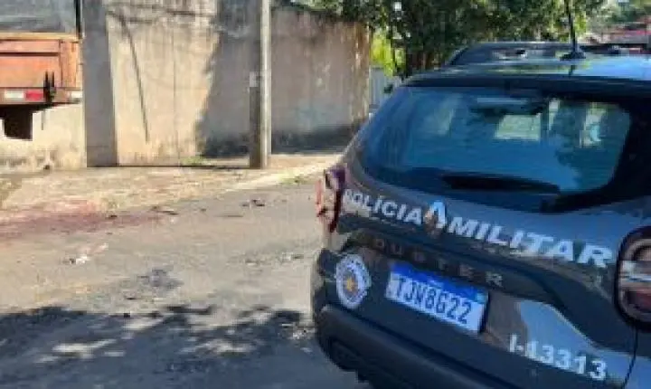 Homem esfaqueado fica em estado gravíssimo após briga em Araraquara