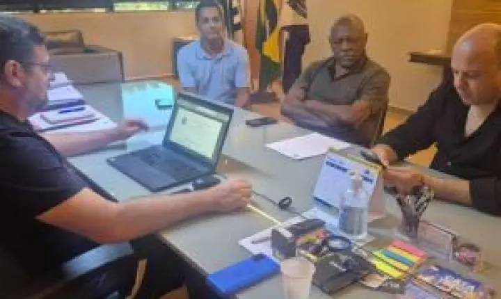 Acordo coletivo em Ibaté garante reajuste salarial e benefícios para servidores até 2026/2027