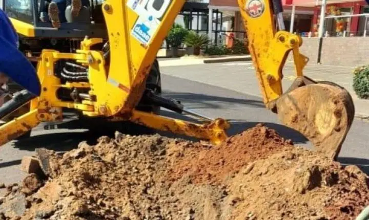 INTERDIÇÃO NA RUA 1 em Araraquara: DAAE realiza Serviço Emergencial de Esgoto