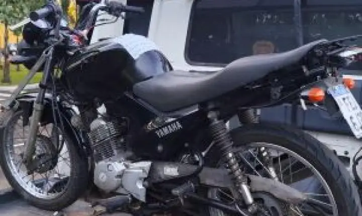 Jovem detido com moto de origem duvidosa na Vila Prado