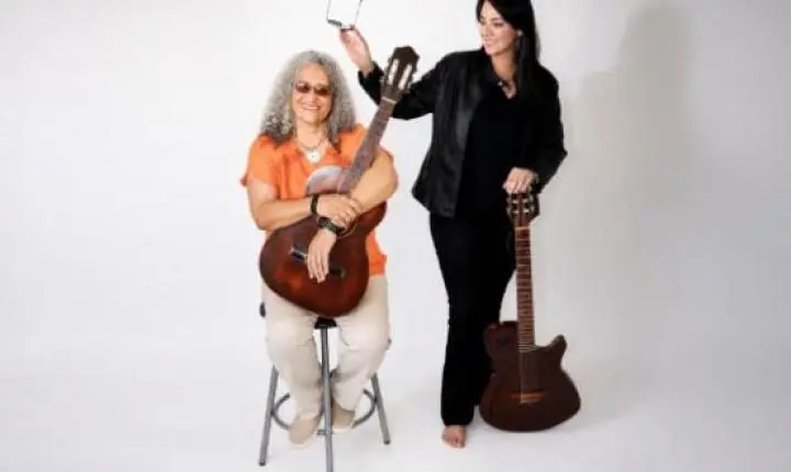 Kris Pires e Carol Mancini apresentam show em homenagem às mulheres da música