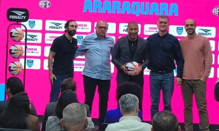 Legado da Copinha entrega novos equipamentos esportivos em Araraquara