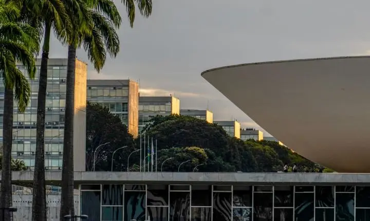 Pedro Uczai passa mal na Câmara dos Deputados e votações são suspensas