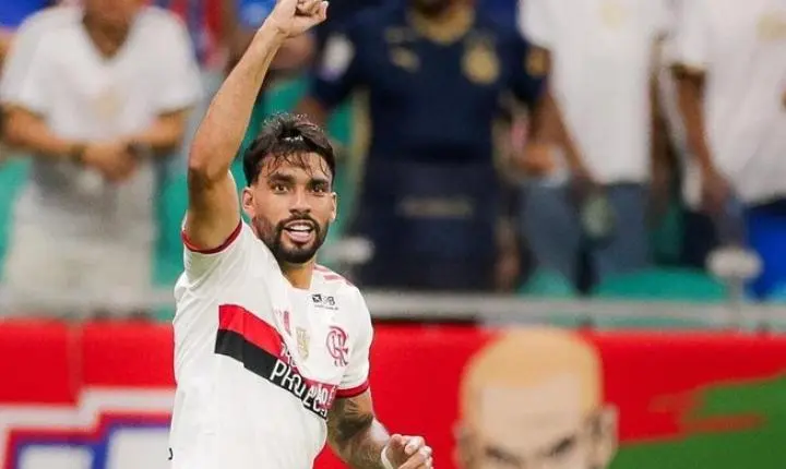 Lucas Paquetá vive temporada com mais gols na carreira pelo Flamengo