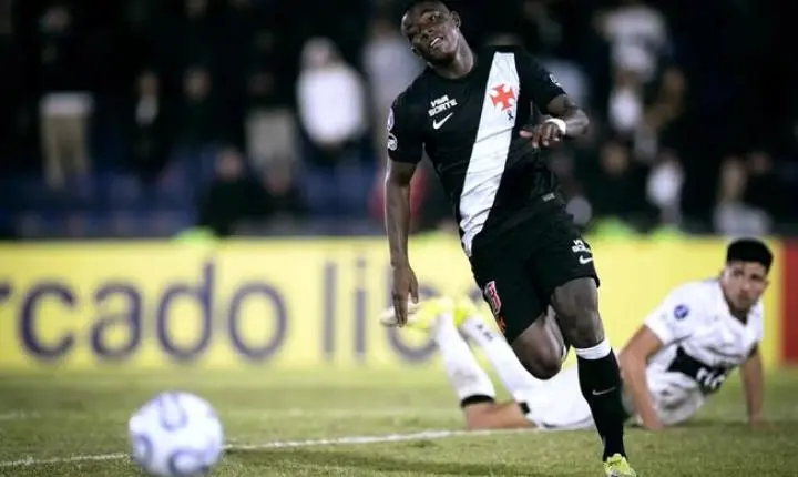 Marino surge como opção no Vasco para o clássico contra o Flamengo