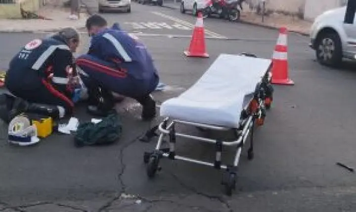 Motociclista de 33 anos fica ferido em acidente em São Carlos
