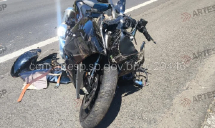 Motociclista morre após grave acidente na SP-225 em Dois Córregos