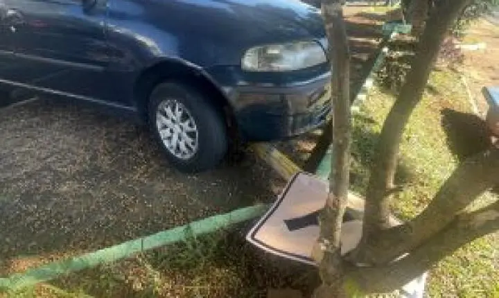Motorista sofre mal súbito e causa colisão em São Carlos