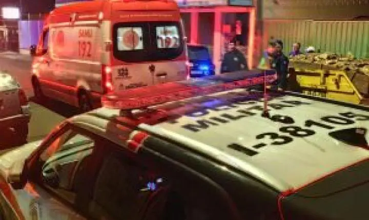 Mulher é esfaqueada e sofre ferimentos graves no bairro Santa Felícia
