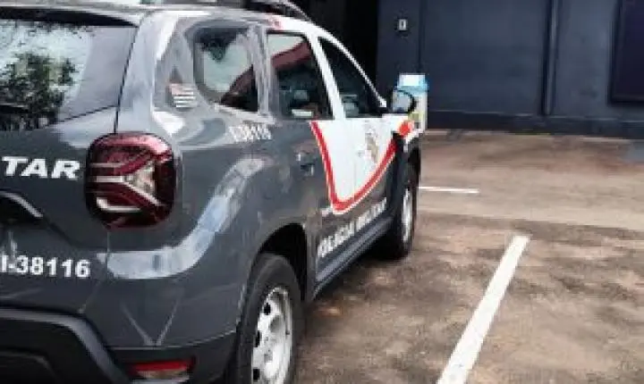 PM prende mulher procurada pela Justiça por tráfico de drogas em São Carlos
