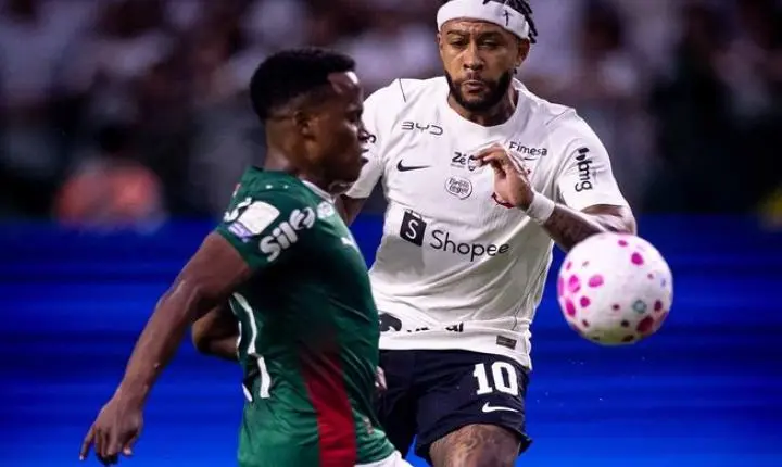 Corinthians sofre cobrança dura de torcida organizada após derrota