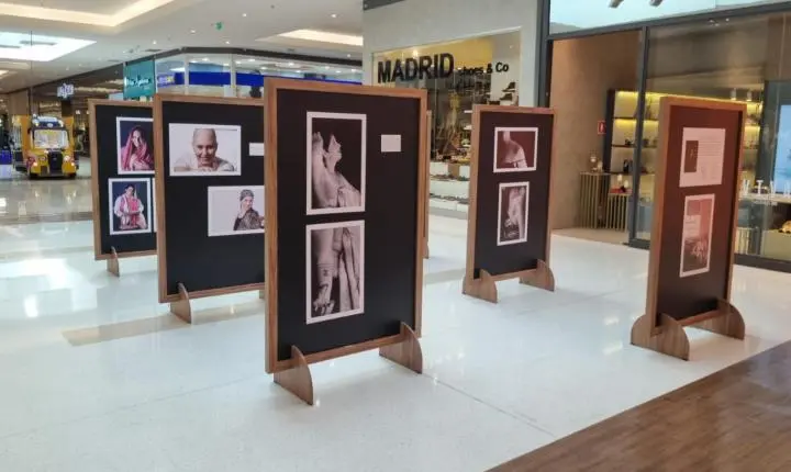 Outubro Rosa: exposição no shopping mostra histórias de luta contra o câncer de mama