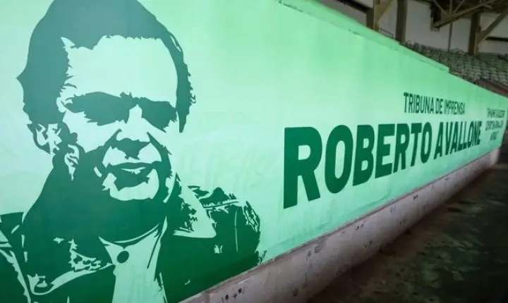 Palmeiras homenageia lendas do jornalismo esportivo no Nubank Parque