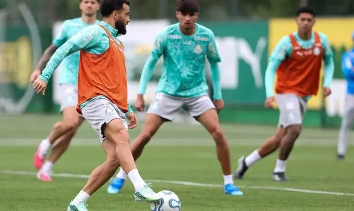 Palmeiras se reapresenta e Ramón Sosa faz tratamento na coxa