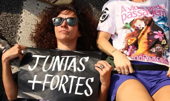 Pesquisa analisa planos de governo e foco em políticas para mulheres
