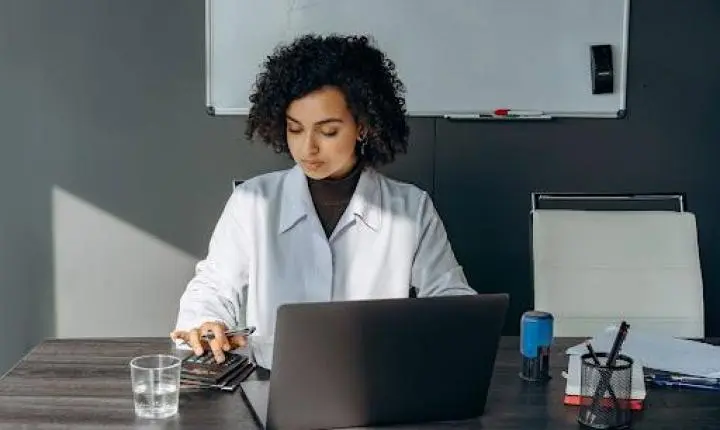 Plano de saúde empresarial pode ser mais barato que o individual?