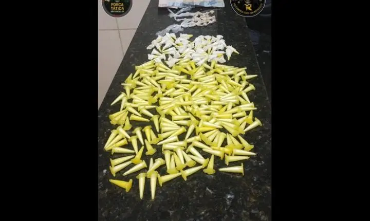Polícia Militar prende homem por tráfico de drogas no Jockey Clube
