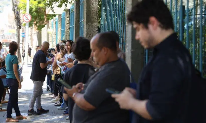 Prova Nacional Docente será aplicada neste domingo em todo o país