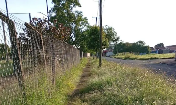 Praça do Campo no Jardim Iedda requer manutenção urgente