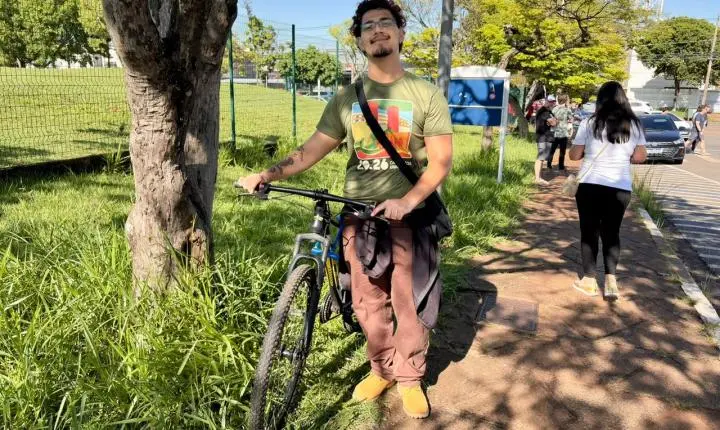 Caneta da sorte vira amuleto de jovem rumo à aprovação na Unicamp