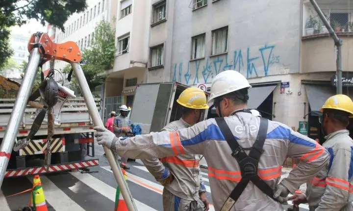 Procon paulistano aplica multa milionária na Enel por falhas de energia