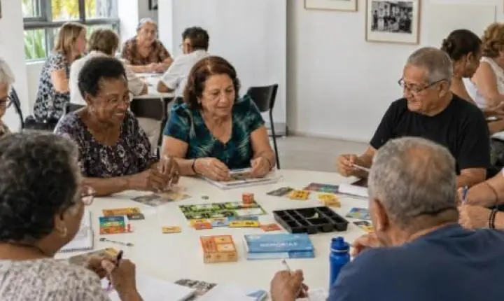 Projeto cérebro em jogo promove estimulação cognitiva para idosos em Araraquara