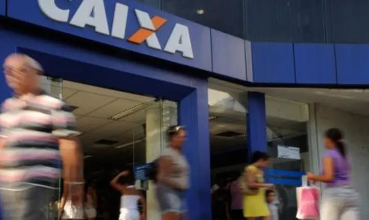 Como ficam os serviços bancários no feriado bancário de 12 de outubro