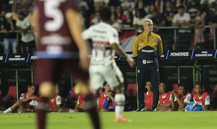 São Paulo na Sul-Americana aposta em marca no Morumbis para bater o Boca