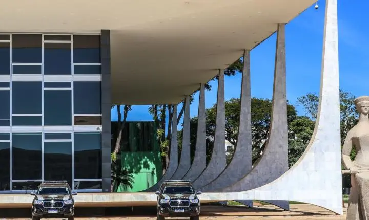 STF retoma julgamento crucial sobre a uberização nesta quinta-feira