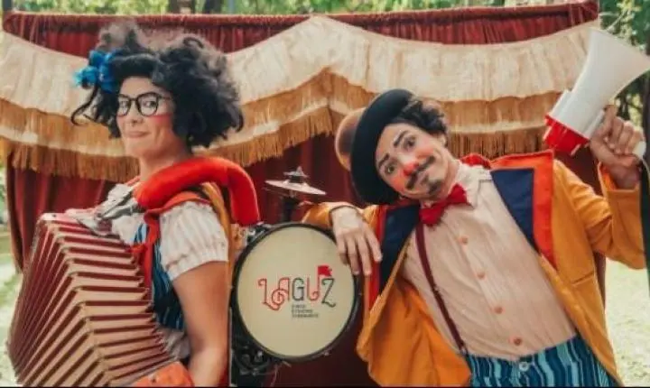 “Suspiros e Burbujas” mistura circo, poesia e interação com o público em Araraquara