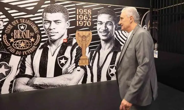 Tite acompanha Botafogo contra o Grêmio no Estádio Nilton Santos