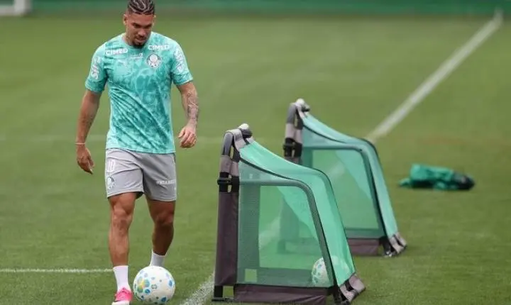 Palmeiras conta com retorno de trio para jogo contra o Bahia no Brasileirão