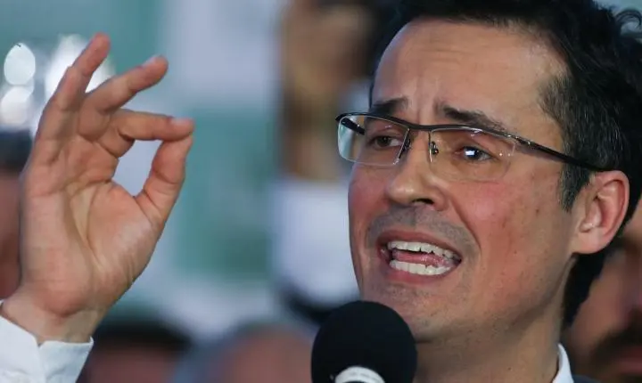 TSE determina suspensão da campanha de Deltan Dallagnol ao Senado