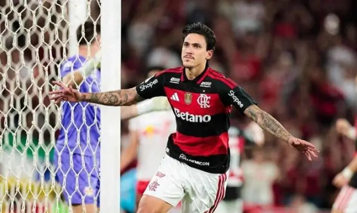 Flamengo dispara na liderança do Brasileirão e aumenta chances de título segundo a UFMG