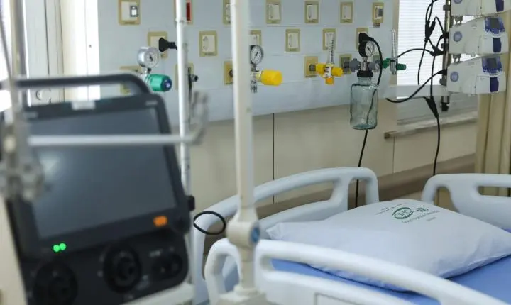 UTI no Brasil exige estruturação além de leitos, apontam médicos
