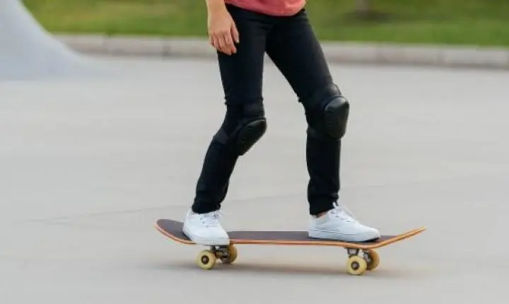 Vivência de skate apresenta manobras básicas em Araraquara