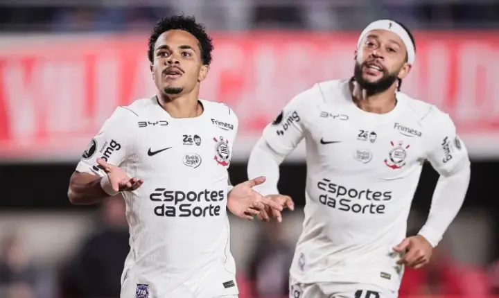 Kaio César encerra jejum de 14 anos do Corinthians