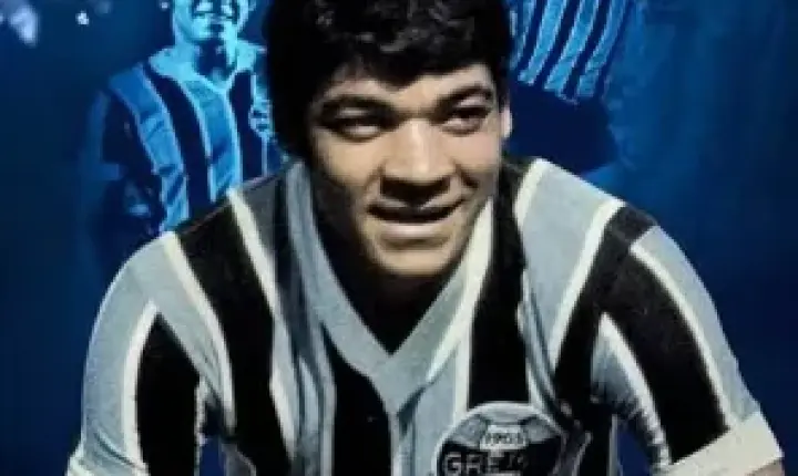 Dez anos sem Alcindo: relembre a trajetória do maior artilheiro do Grêmio